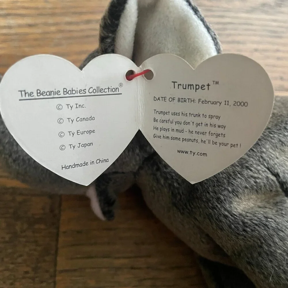Ty Trumpet Beenie Baby 2000 Edition Small Gray Elephant With Tag